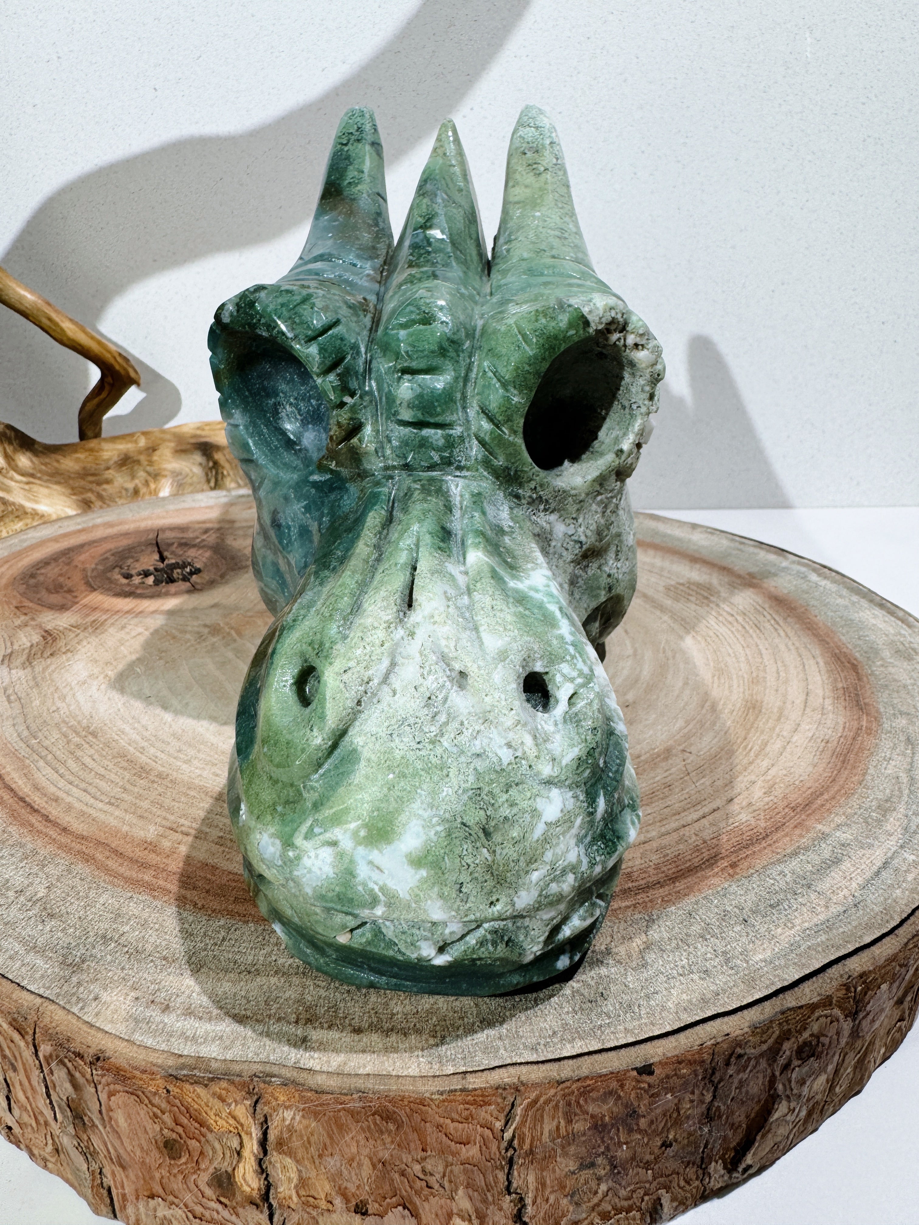 huge deep green OJ dragon head – MMcrystal